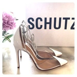 Schutz vinyl pump heel